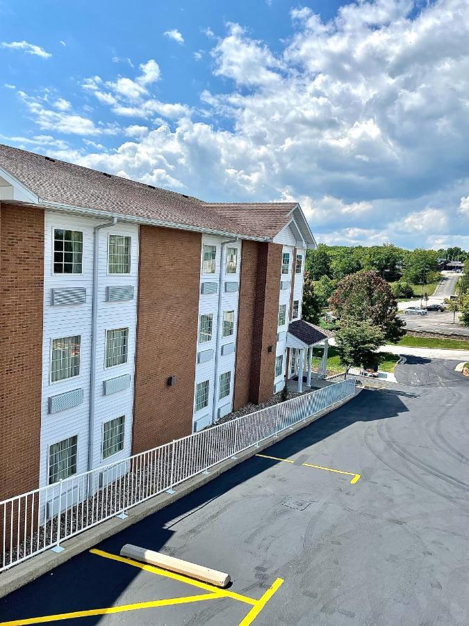 Schmidt'S Creek Hotel Osage Beach Eksteriør billede