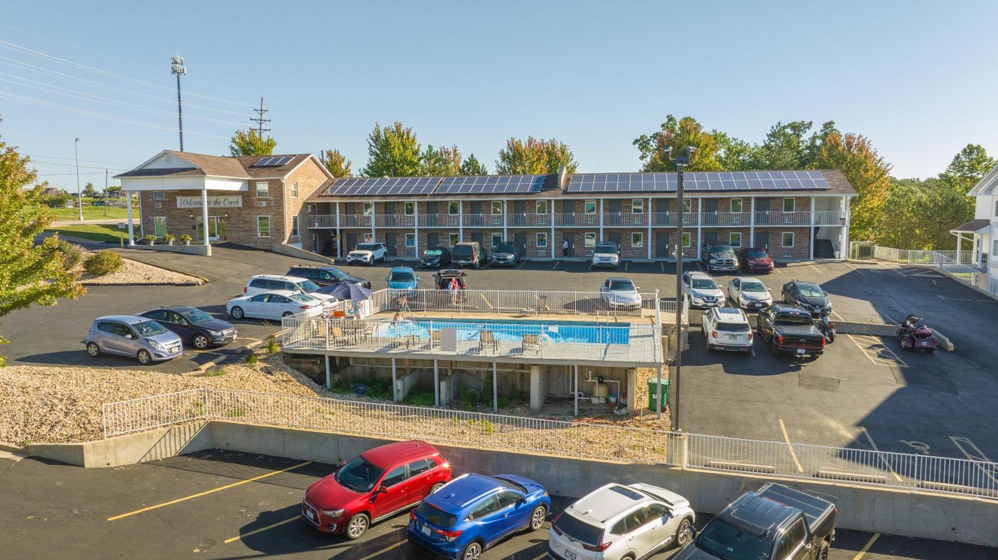Schmidt'S Creek Hotel Osage Beach Eksteriør billede